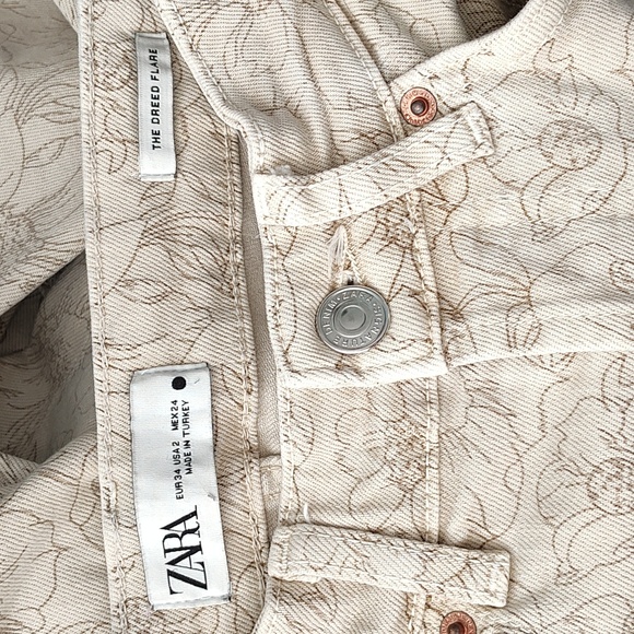 Zara | "The Dreed Flare" jeans - Picture 2 of 7